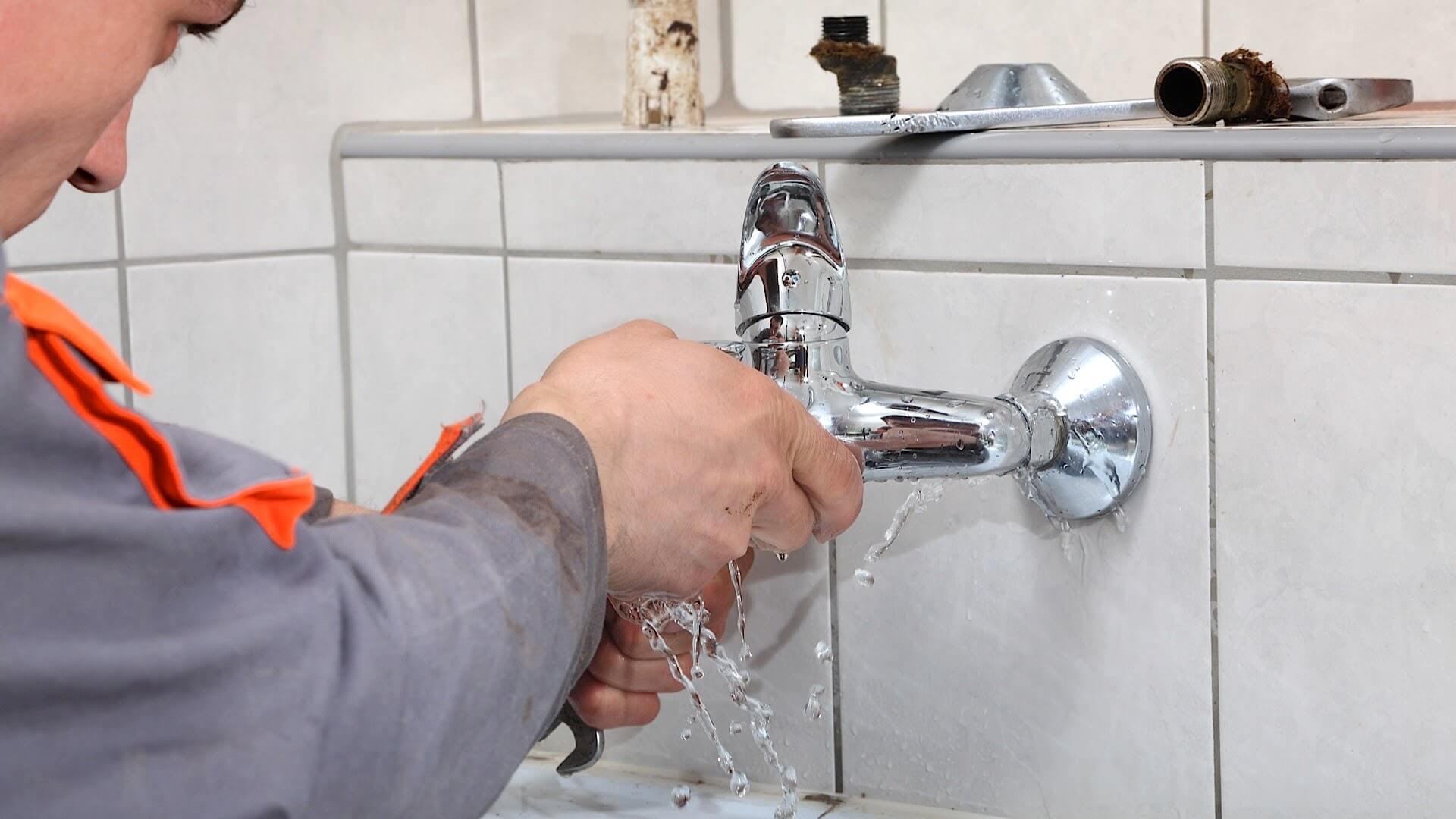 Why Choose Professional Plumbing Services?